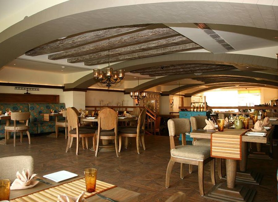 custom hotel furniture